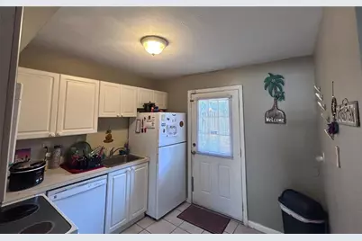 313 Oak Rose Lane #101, Tampa, FL 33612 - Photo 5