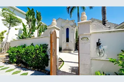 8213 Midnight Pass Road, Sarasota, FL 34242 - Photo 3