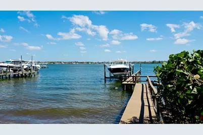 8213 Midnight Pass Road, Sarasota, FL 34242 - Photo 47