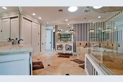 8213 Midnight Pass Road, Sarasota, FL 34242 - Photo 23