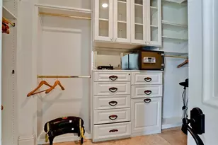 8213 Midnight Pass Rd, Sarasota, FL 34242 - Photo 29