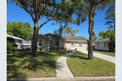 1411 29th Street W, Bradenton, FL 34205 - Photo 1