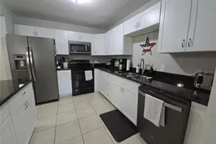 1411 29th St W, Bradenton, FL 34205 - Photo 13