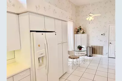 7402 Fairlinks Court, Sarasota, FL 34243 - Photo 19