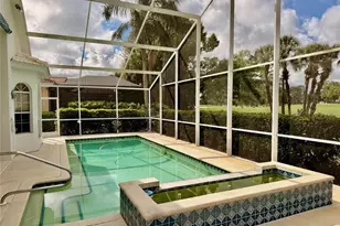 7402 Fairlinks Ct, Sarasota, FL 34243 - Photo 23
