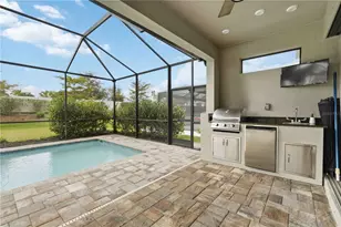 8252 Shooting Star Rd, Sarasota, FL 34241 - Photo 45