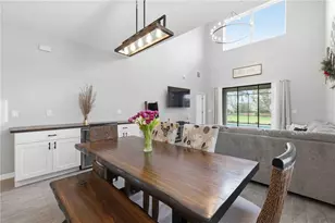 8252 Shooting Star Rd, Sarasota, FL 34241 - Photo 19