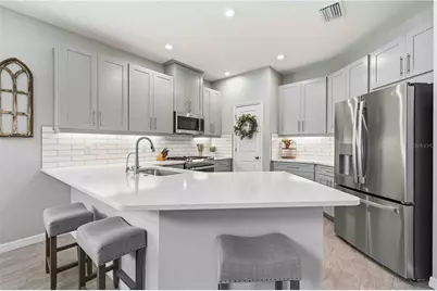 8252 Shooting Star Road, Sarasota, FL 34241 - Photo 17