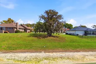 5320 Bloomfield Blvd, Lakeland, FL 33810 - Photo 3