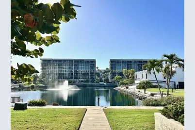 1095 Gulf Of Mexico Drive #104, Longboat Key, FL 34228 - Photo 35