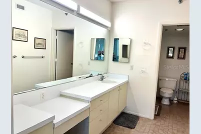 1095 Gulf Of Mexico Drive #104, Longboat Key, FL 34228 - Photo 17