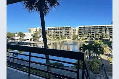 1095 Gulf Of Mexico Drive #104, Longboat Key, FL 34228 - Photo 19