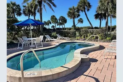 1095 Gulf Of Mexico Drive #104, Longboat Key, FL 34228 - Photo 29
