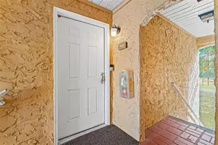 1769 Parakeet Way, Sarasota, FL 34232 - Photo 3