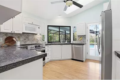 4301 Brackenwood Court, Sarasota, FL 34232 - Photo 39