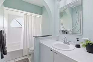 4301 Brackenwood Ct, Sarasota, FL 34232 - Photo 23