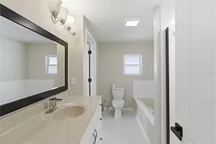 203 48th Ave Dr W, Bradenton, FL 34207 - Photo 15