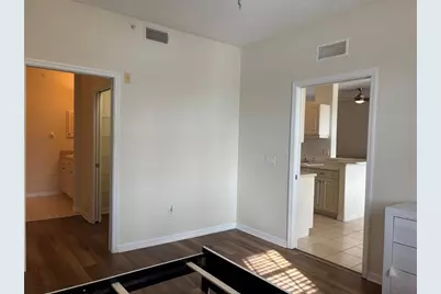 150 L Pavia Boulevard #13, Venice, FL 34292 - Photo 7