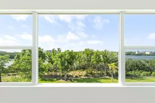 9996 Key Haven Rd, Seminole, FL 33777 - Photo 35