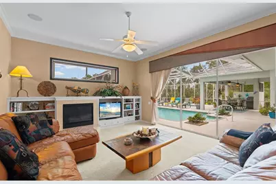 7517 Coventry Court, Lakewood Ranch, FL 34202 - Photo 29