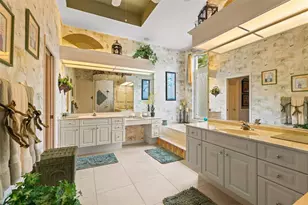 7517 Coventry Ct, Lakewood Ranch, FL 34202 - Photo 19