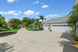 7517 Coventry Ct, Lakewood Ranch, FL 34202 - Photo 5