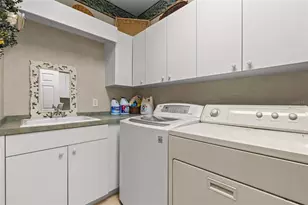 7517 Coventry Ct, Lakewood Ranch, FL 34202 - Photo 27