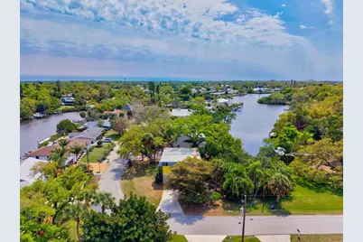 5110 Admiral Place, Sarasota, FL 34231 - Photo 59