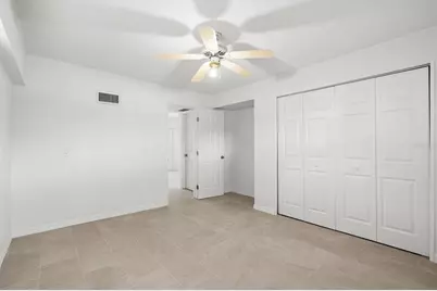 5110 Admiral Place, Sarasota, FL 34231 - Photo 11