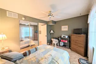 3624 Lake Bayshore Dr, Bradenton, FL 34205 - Photo 13