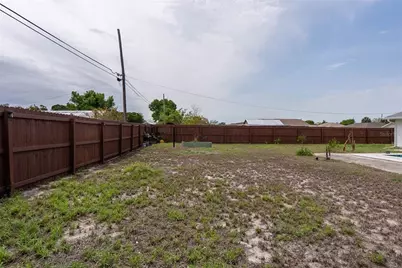 821 Silver Springs Terrace NW, Port Charlotte, FL 33948 - Photo 33