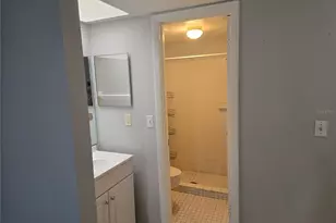 6328 7th Ave W, Bradenton, FL 34209 - Photo 9