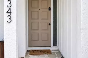 2343 Eugene St, Sarasota, FL 34231 - Photo 3