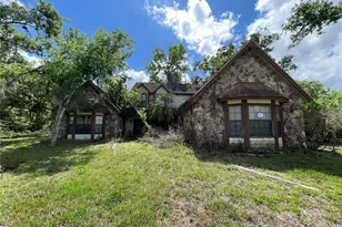 7940 N Leewynn Way, Sarasota, FL 34240 - Photo 1