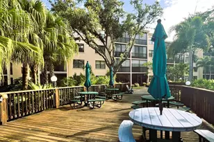 425 30th Ave W, Bradenton, FL 34205 - Photo 33