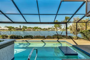 6821 Country Lakes Cir, Sarasota, FL 34243 - Photo 33