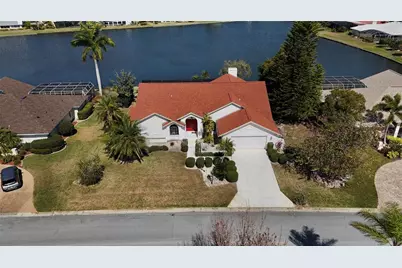 6821 Country Lakes Circle, Sarasota, FL 34243 - Photo 3