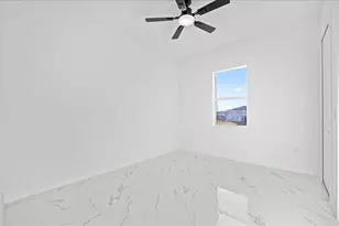1323/1325 NE 8th Pl, Cape Coral, FL 33909 - Photo 21