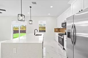 365 Perl St, Port Charlotte, FL 33954 - Photo 5