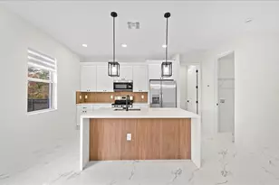 365 Perl St, Port Charlotte, FL 33954 - Photo 3