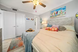 8750 Midnight Pass Rd, Sarasota, FL 34242 - Photo 15