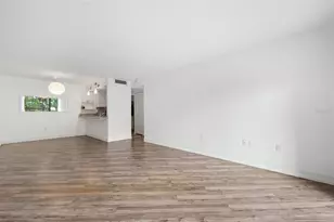 3223 Beneva Rd, Sarasota, FL 34232 - Photo 7