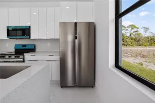 336 Sunset Rd, Rotonda West, FL 33947 - Photo 13