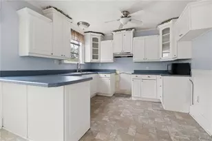 1543 8th Ave W, Bradenton, FL 34205 - Photo 13