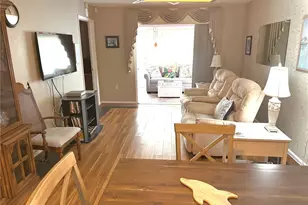 390 301 Blvd W, Bradenton, FL 34205 - Photo 9