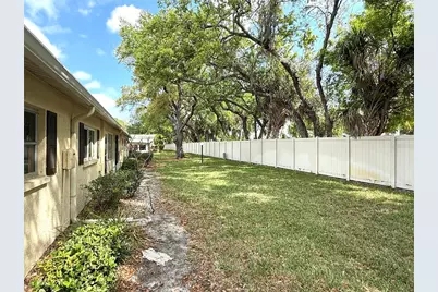 390 301 Boulevard W #8A, Bradenton, FL 34205 - Photo 33