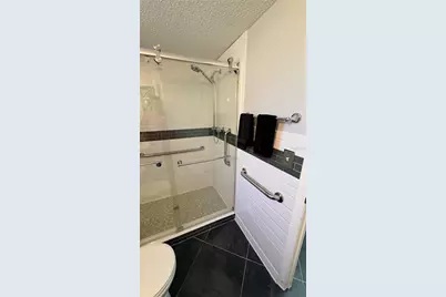 3514 Lake Bayshore Drive #K-108, Bradenton, FL 34205 - Photo 17