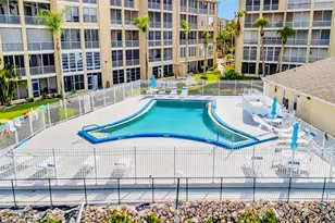 3514 Lake Bayshore Dr, Bradenton, FL 34205 - Photo 5