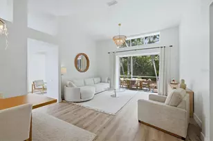 7904 Hampton Ct, University Park, FL 34201 - Photo 9