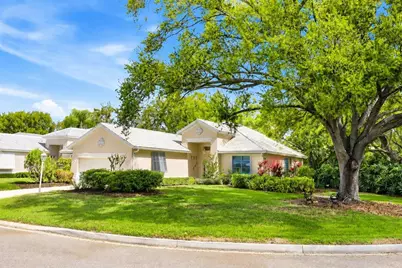 7904 Hampton Court, University Park, FL 34201 - Photo 1